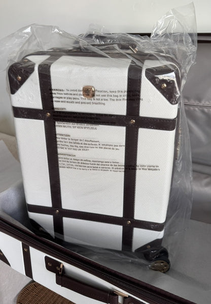 SWISSGEAR 26” Hardside Trunk Suitcase – Swiss Coffee (Brown) - Sumara Shop